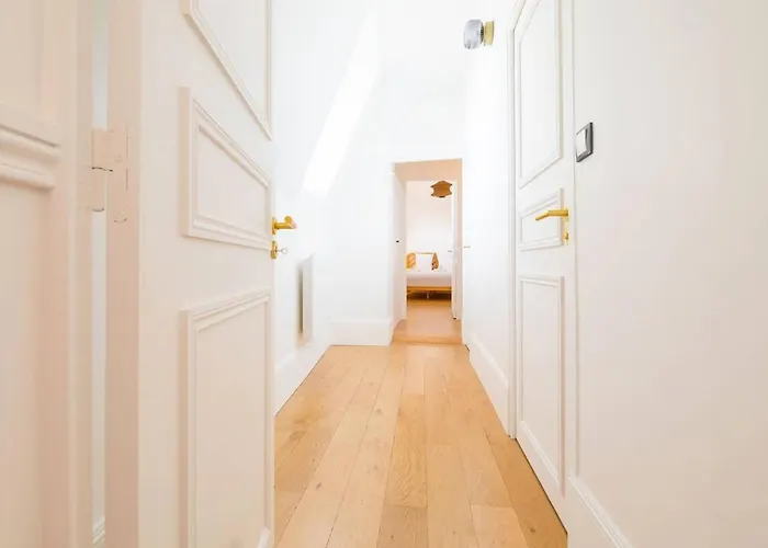 Le Sassenay Διαμέρισμα